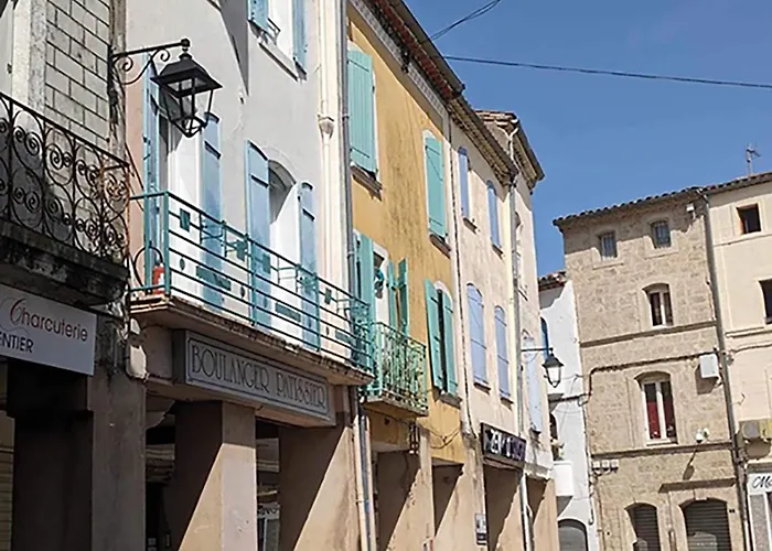 Botanica Tatil Evi Gignac (Herault)